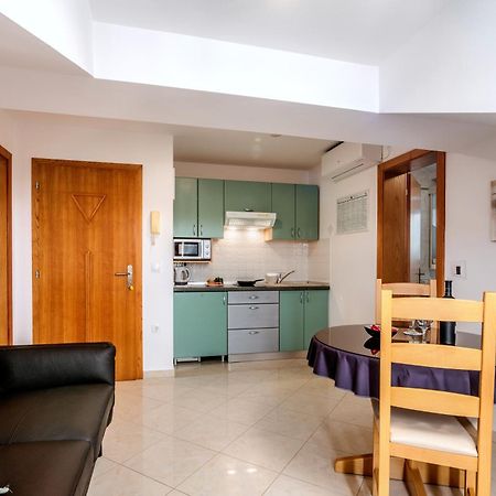 Apartments Kvarner Malinska Luaran gambar
