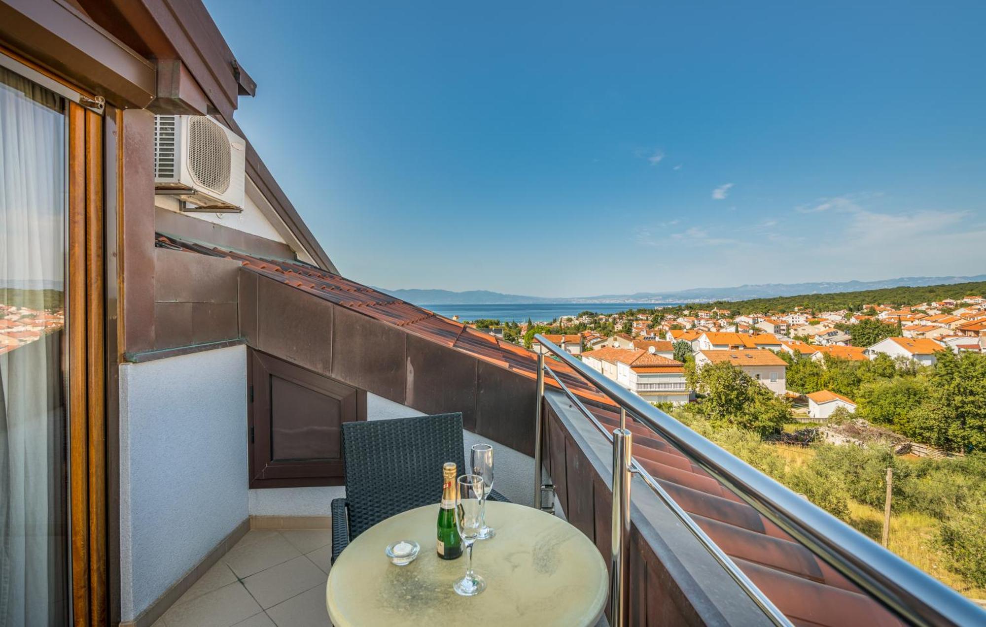 Apartments Kvarner Malinska Luaran gambar